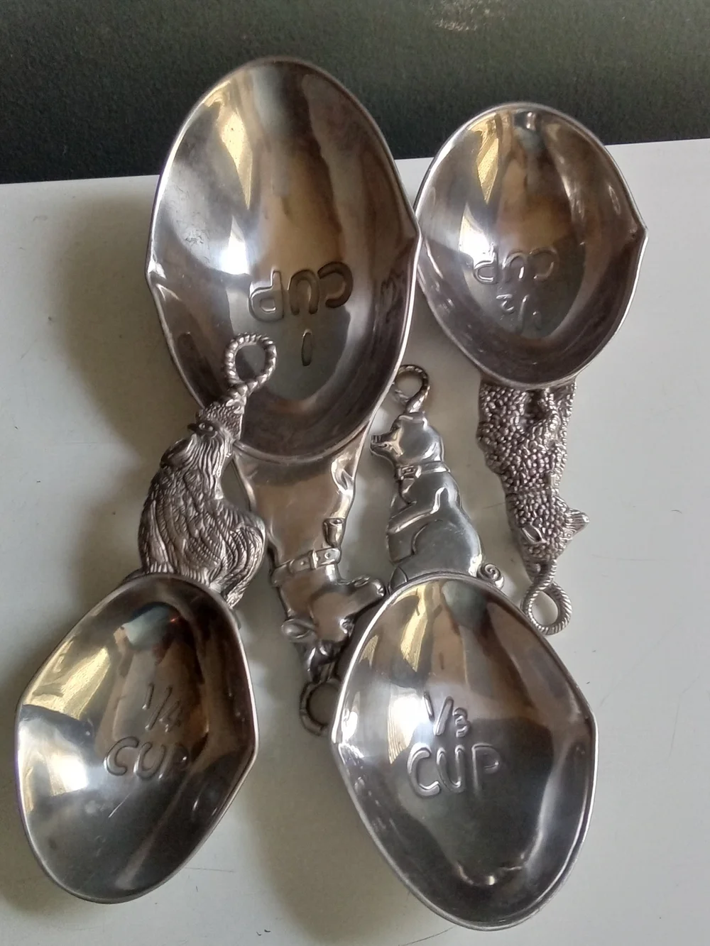 Vintage Animal Pewter Measuring Cups Set 4 Dog Cat Rooster Bear Farmhouse